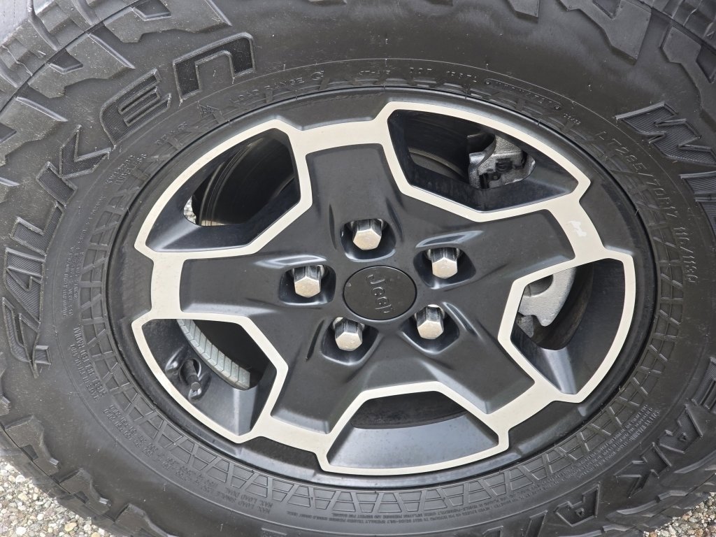 Used 2022 Jeep Gladiator Mojave w/ LED Lighting Group image 33