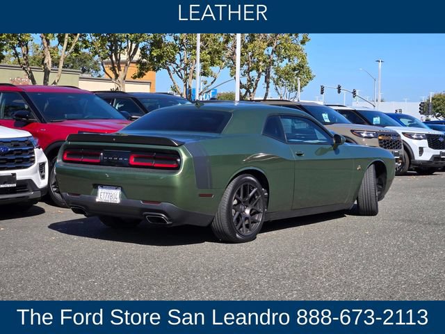 Used 2019 Dodge Challenger R/T Scat Pack w/ Shaker Package RWD image 5