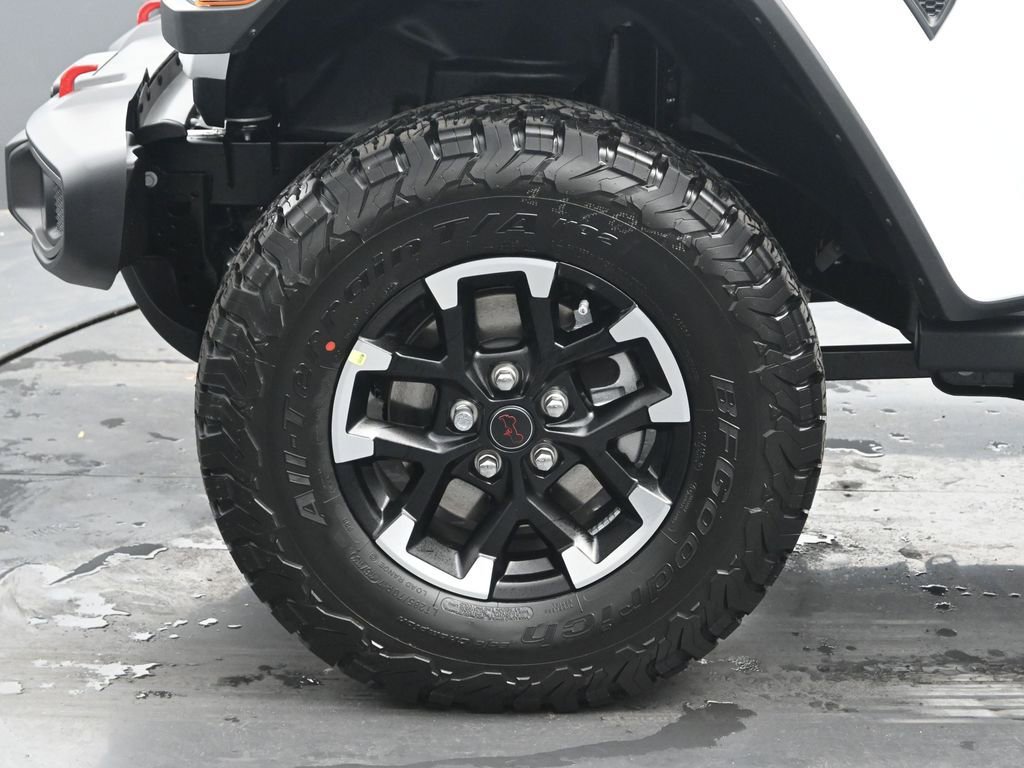 New 2026 Jeep Wrangler Sahara image 36