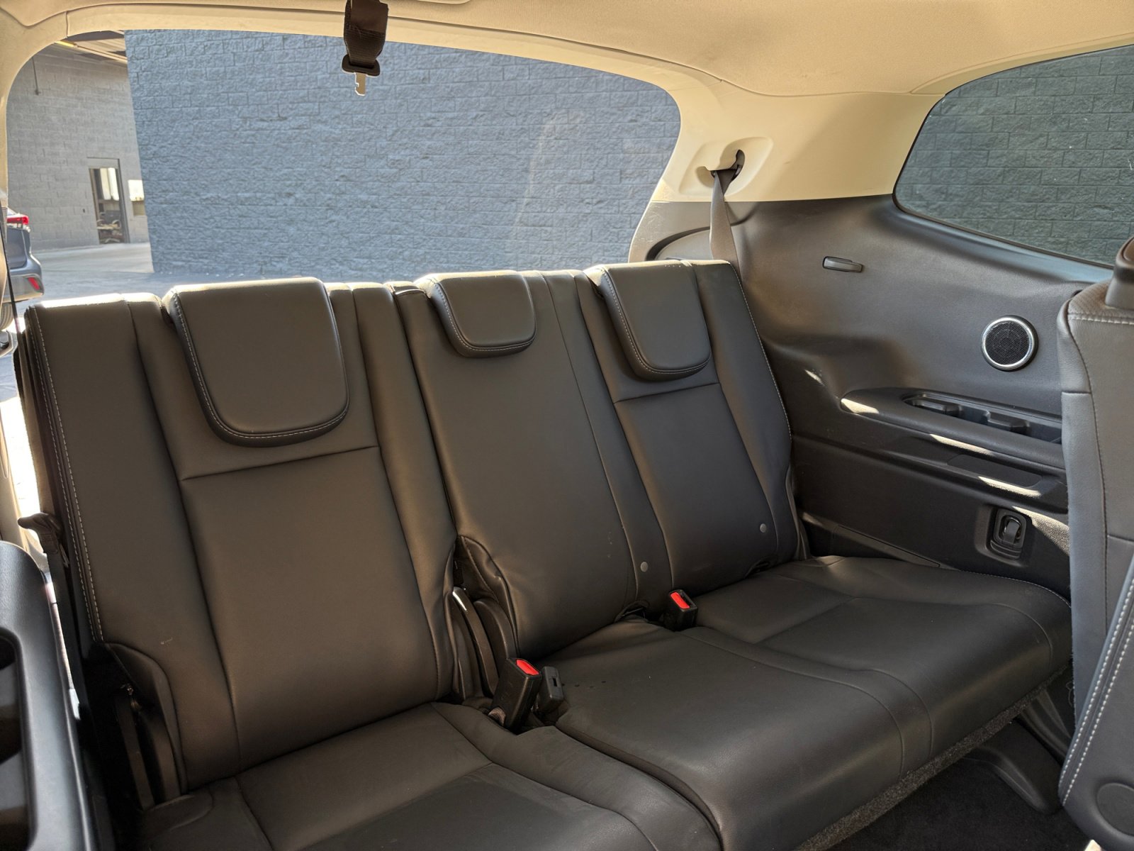 Used 2023 Subaru Ascent Limited w/ Technology Package image 17