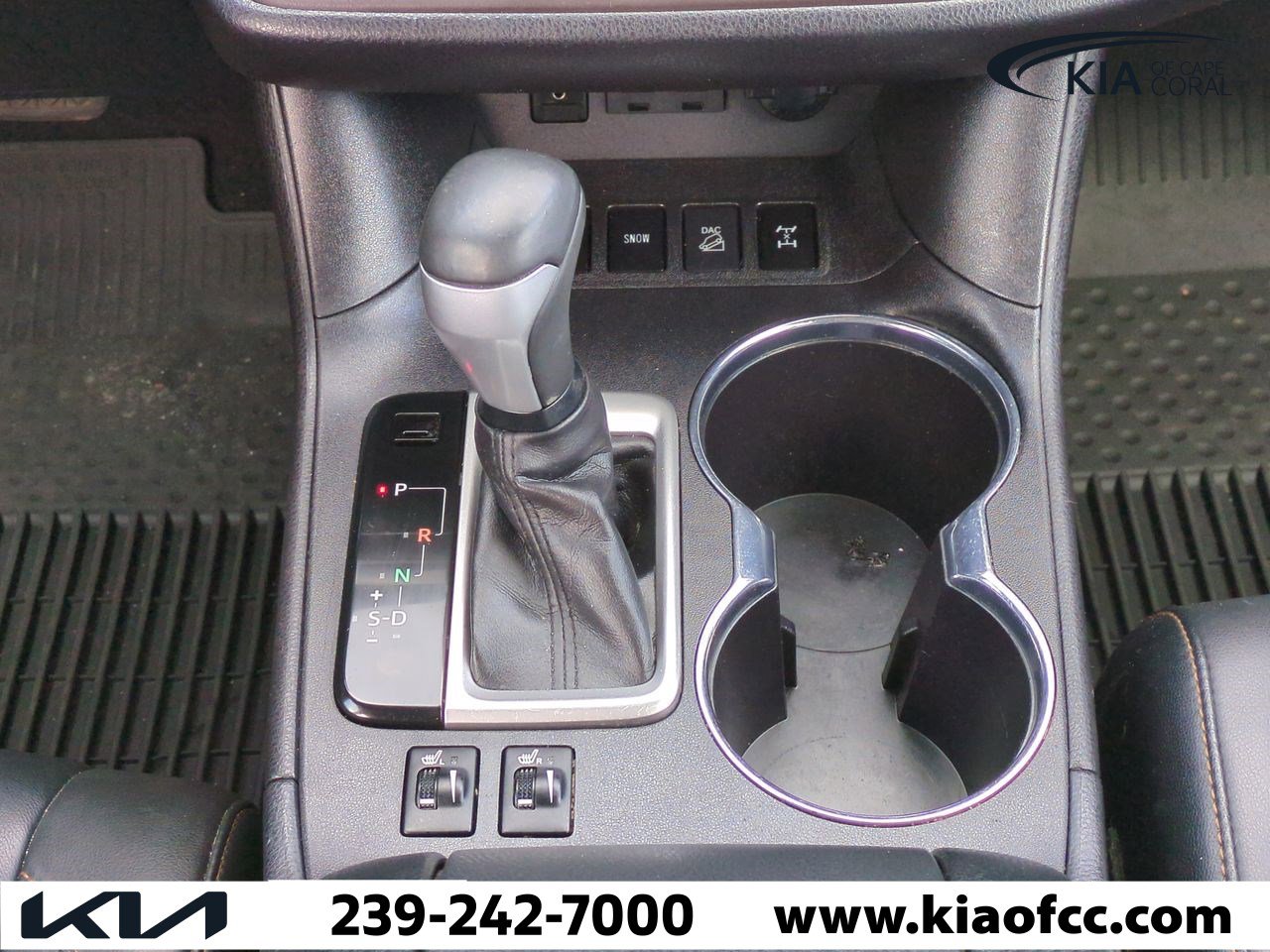 Used 2019 Toyota Highlander XLE image 17