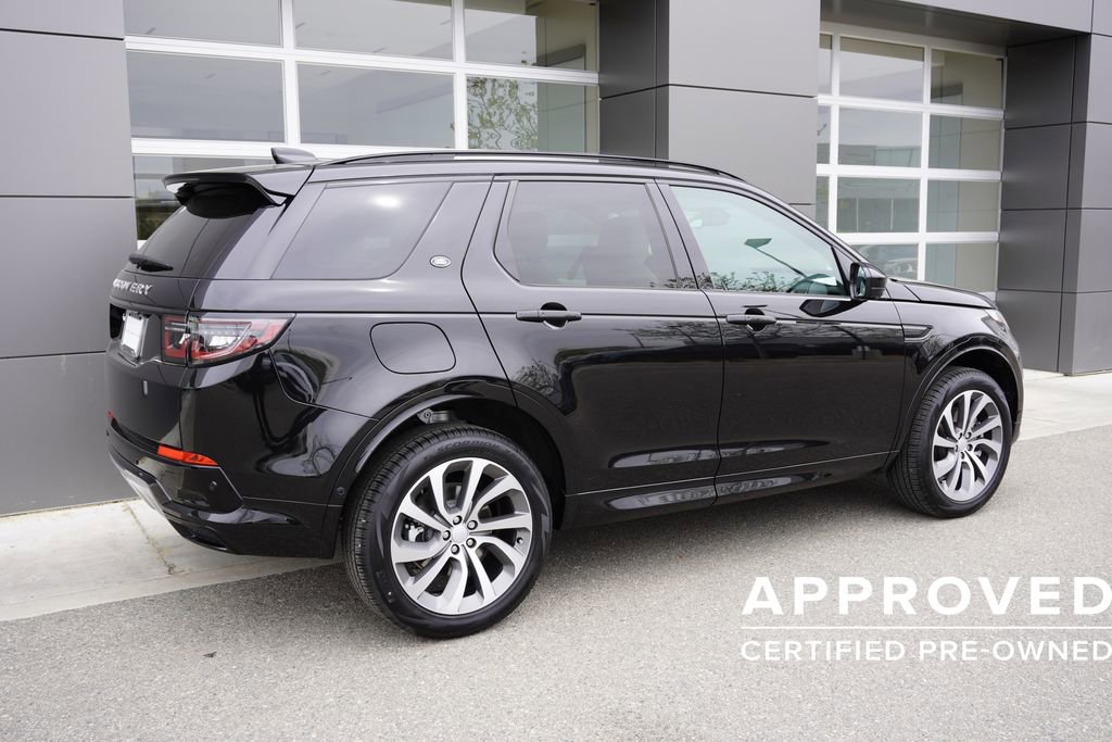 Used 2025 Land Rover Discovery Sport S image 4