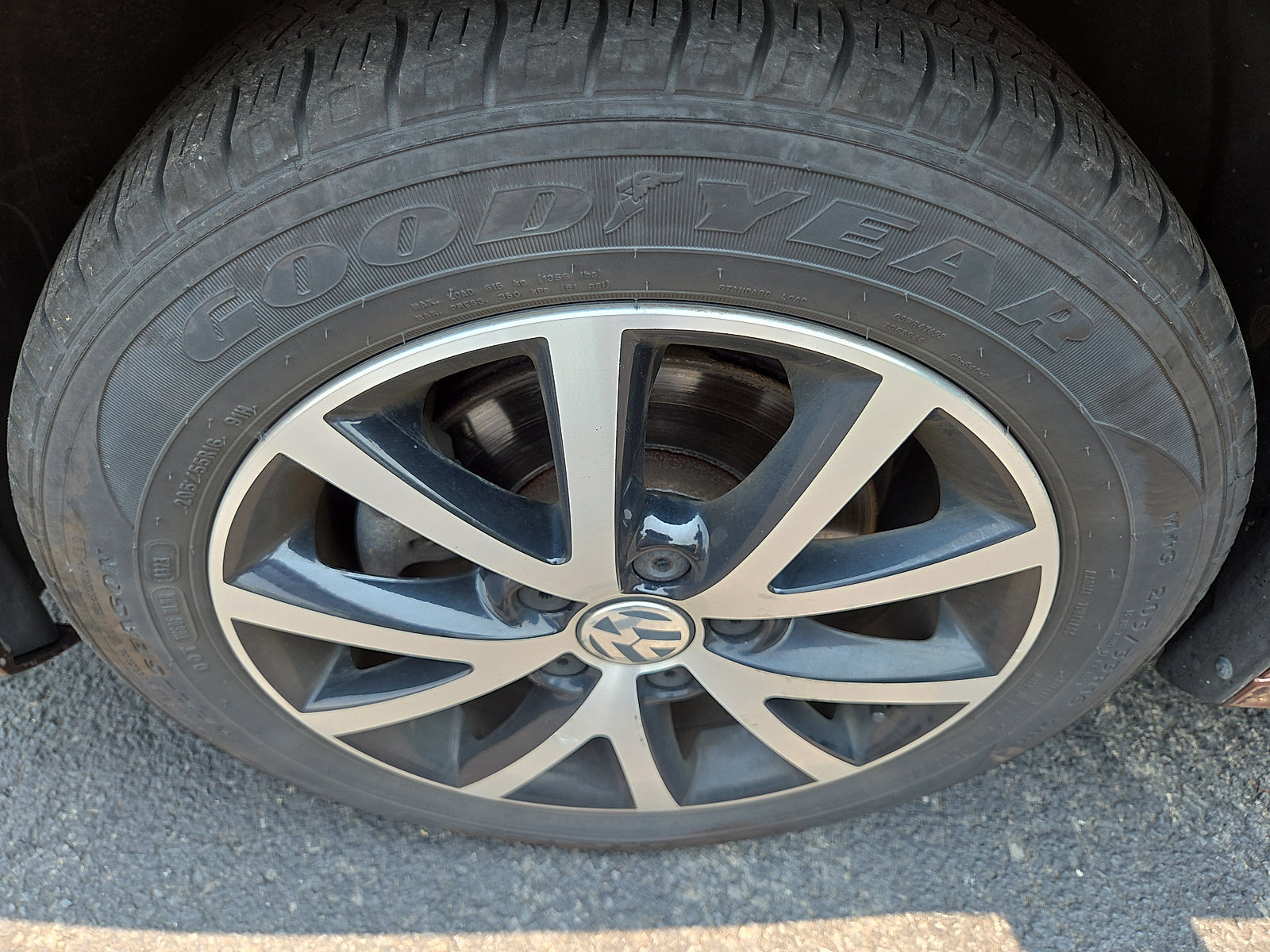 Used 2016 Volkswagen Jetta SE FWD image 12