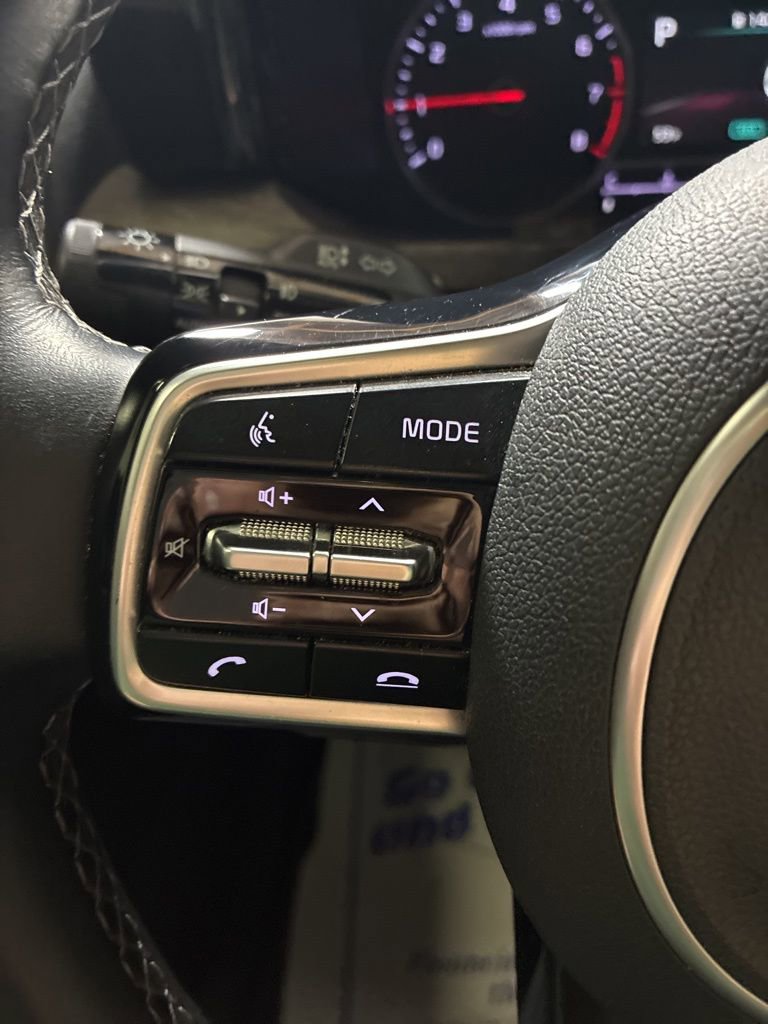 Used 2022 Kia Sorento EX image 14