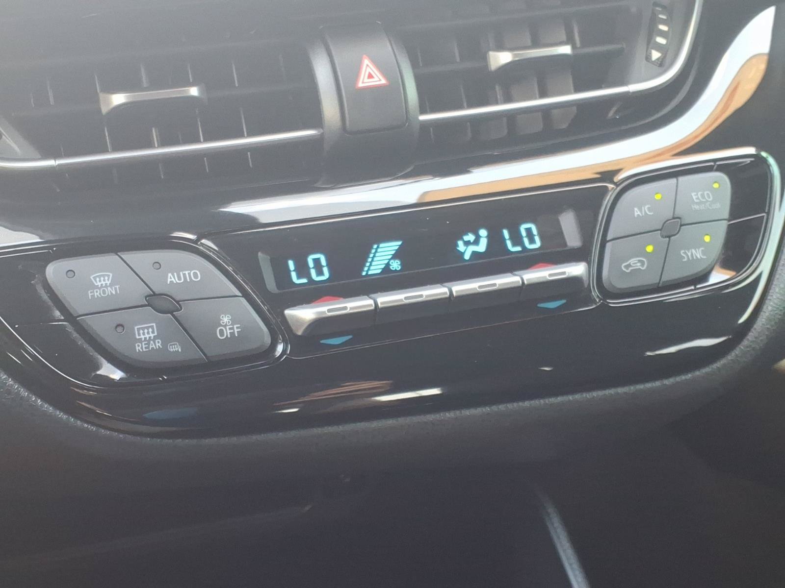 Certified 2019 Toyota C-HR LE FWD image 18