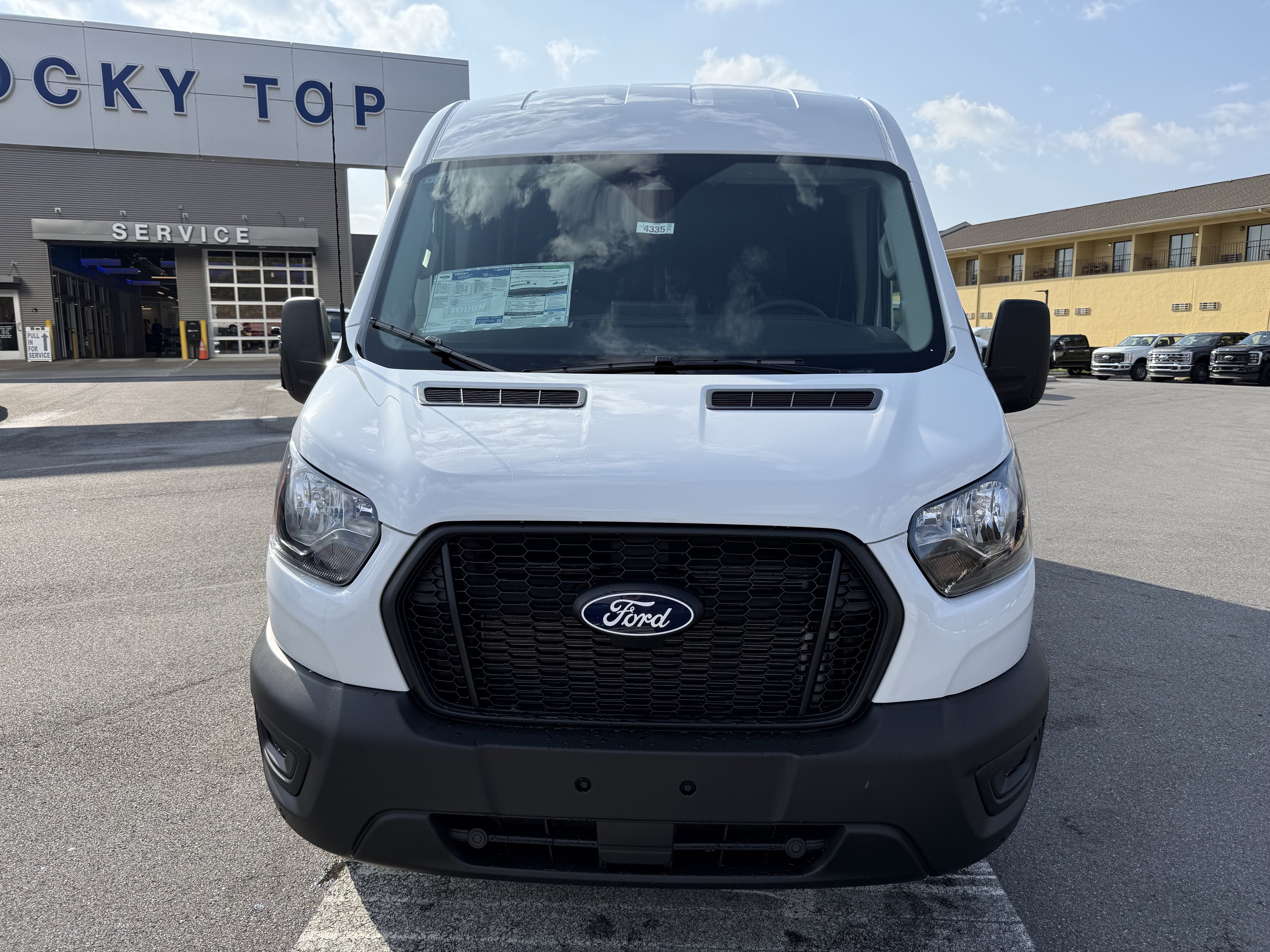 New 2026 Ford Transit 250 148 Medium Roof w/ Load Area Protection Package RWD image 2