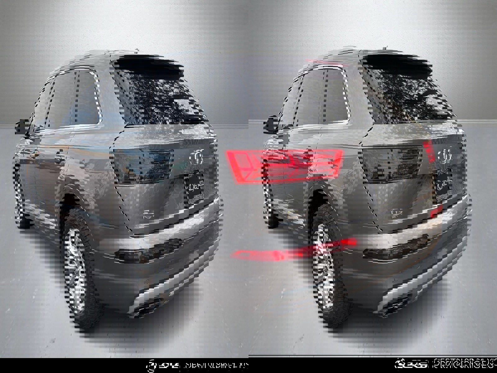 Used 2018 Audi Q7 3.0T Premium image 4