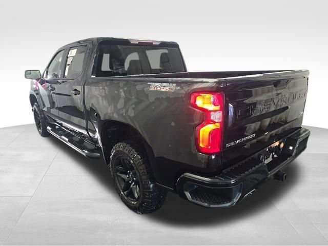 Used 2021 Chevrolet Silverado 1500 LT Trail Boss AWD/4WD image 6