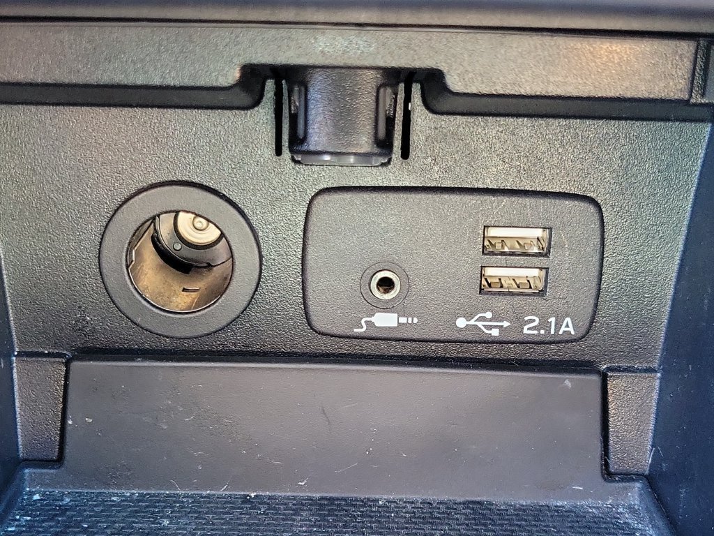 Used 2019 Subaru Outback 2.5i Touring AWD/4WD image 32