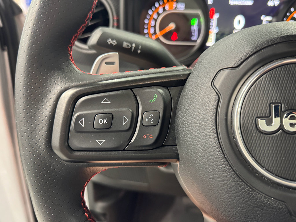 Used 2024 Jeep Wrangler Unlimited Rubicon 392 image 32