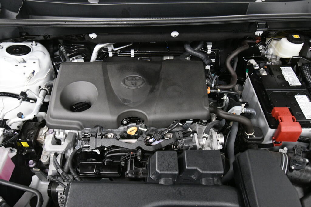 Used 2025 Toyota RAV4 XLE Premium AWD/4WD image 35