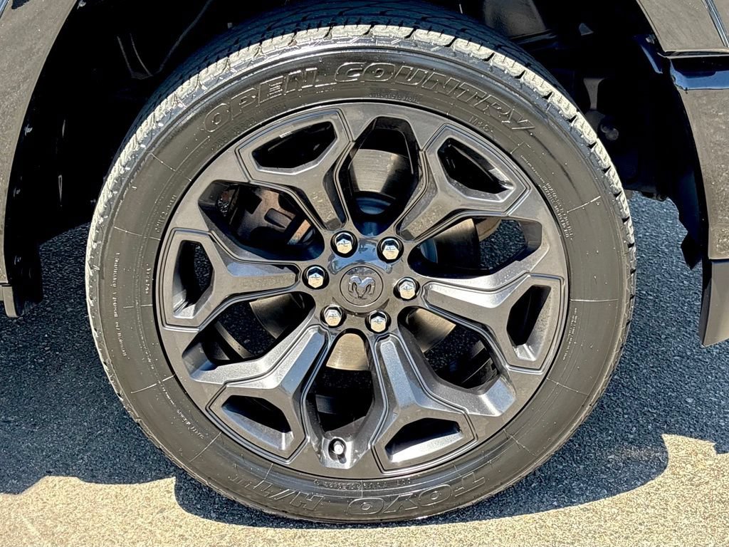 Used 2021 RAM 1500 Limited w/ Night Edition AWD/4WD image 32