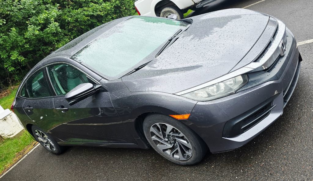 Used 2017 Honda Civic EX image 4