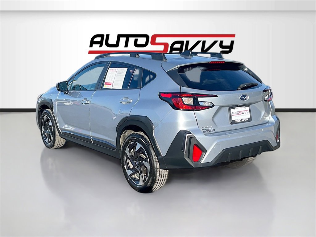 Used 2024 Subaru Crosstrek 2.5i Limited w/ Crosstrek Mirror Package image 5