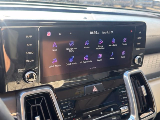 Certified 2023 Kia Sorento SX FWD image 35