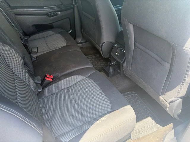 Used 2017 Ford Explorer XLT FWD image 35