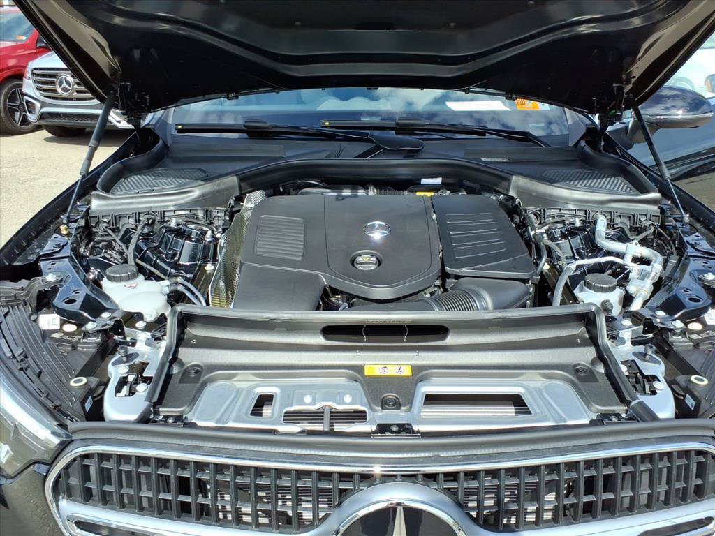 Certified 2026 Mercedes-Benz GLC 300 4MATIC image 8