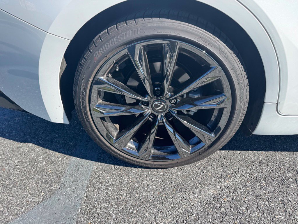 Used 2025 Lexus IS 350 F Sport w/ Accessory Package 2 AWD/4WD image 4