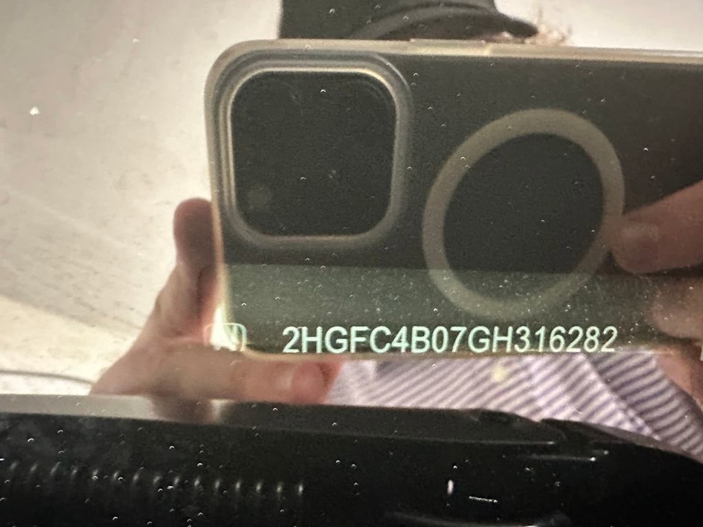 Used 2016 Honda Civic LX-P image 29