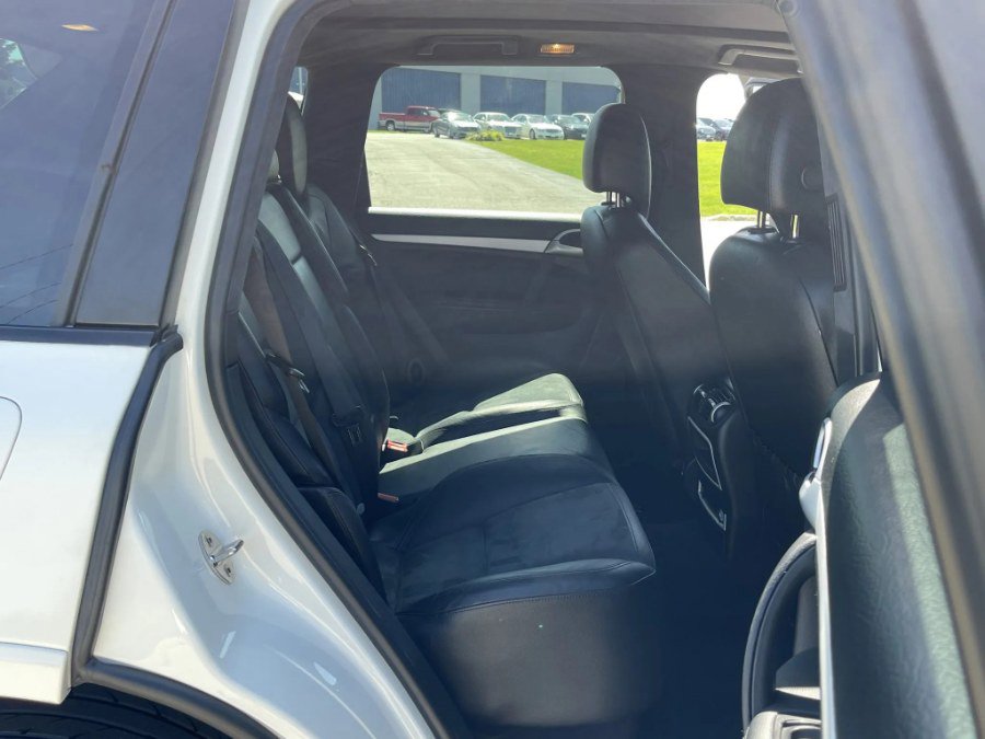 Used 2009 Porsche Cayenne GTS image 20