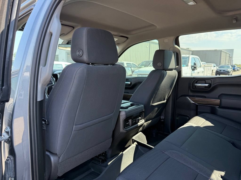 Used 2021 Chevrolet Silverado 1500 LT Trail Boss AWD/4WD image 10
