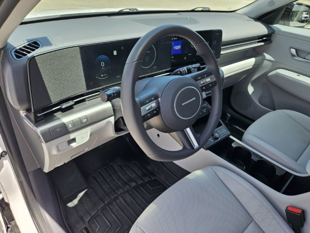 Used 2026 Hyundai Kona SEL Premium FWD image 16