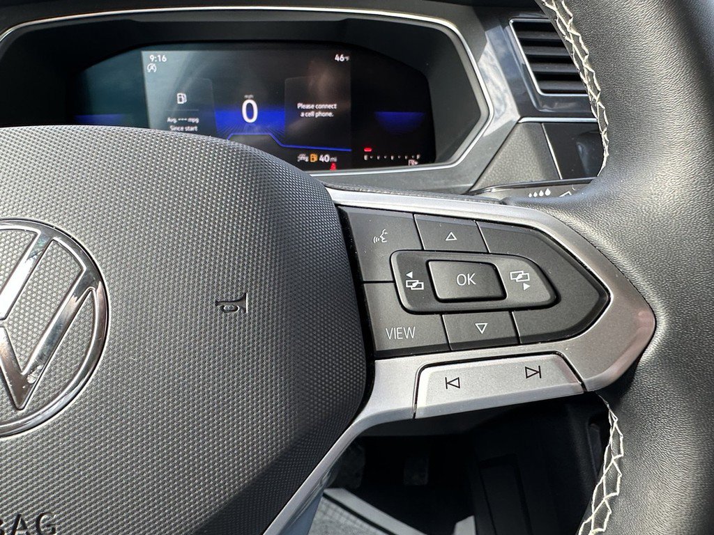 Used 2022 Volkswagen Tiguan S image 25