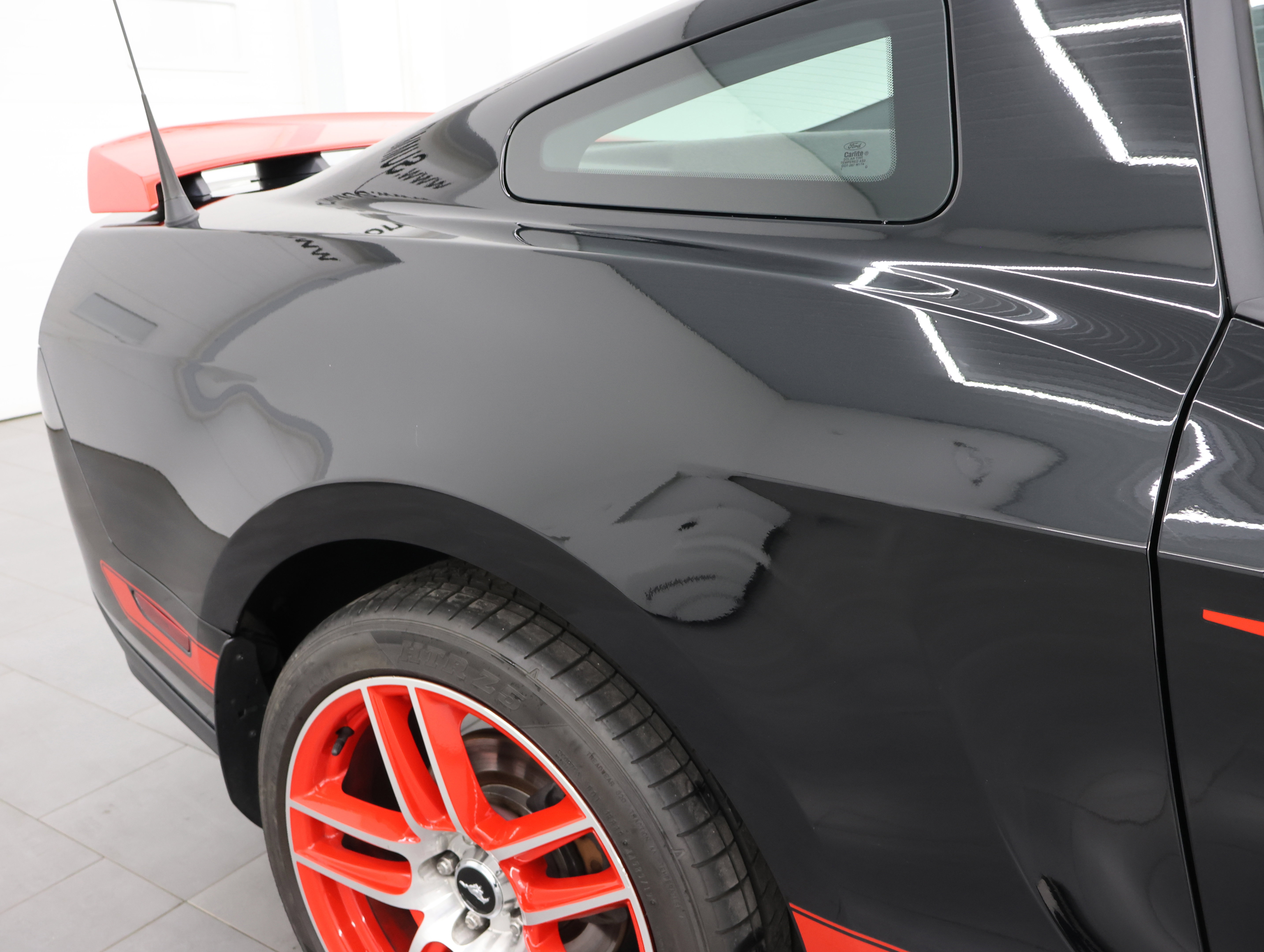 Used 2012 Ford Mustang Boss 302 RWD image 26