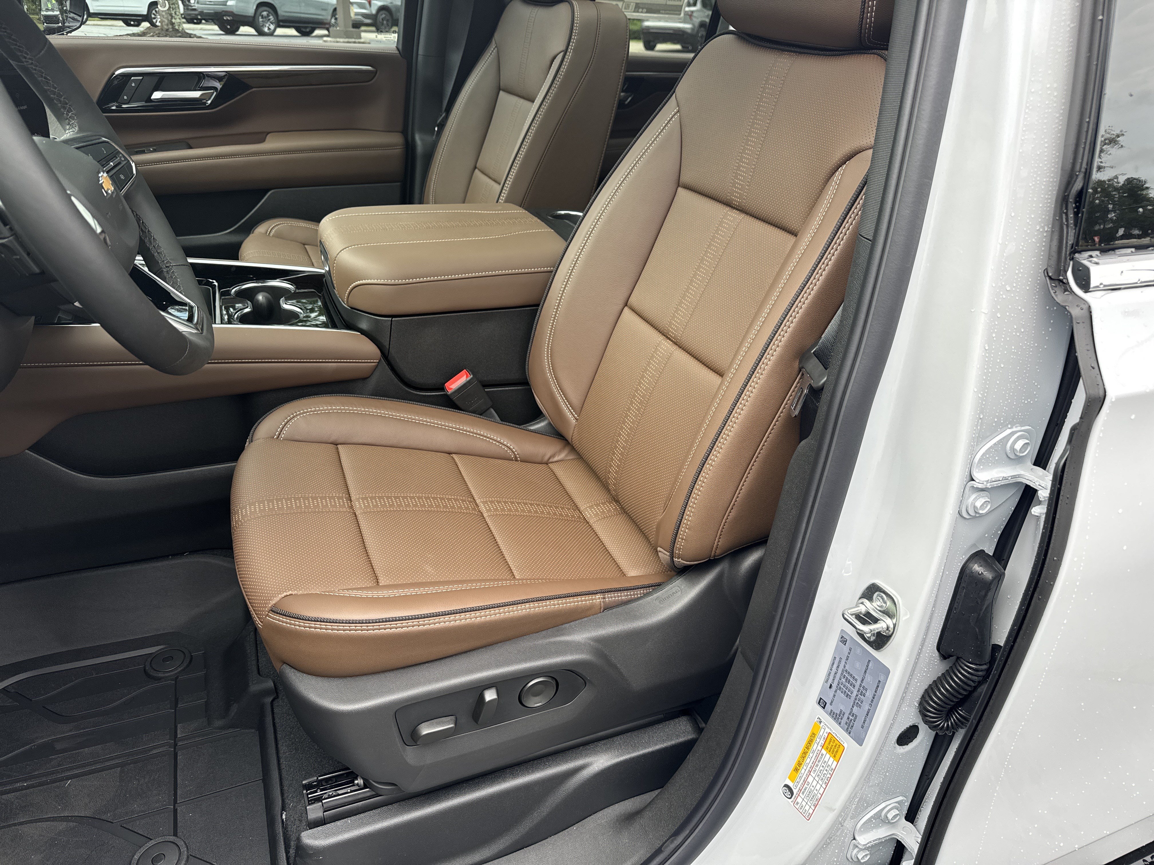 New 2026 Chevrolet Tahoe High Country RWD image 9