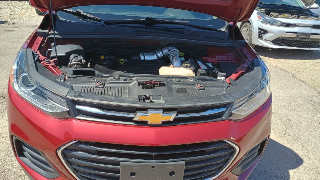Used 2022 Chevrolet Trax LT w/ Driver Confidence Package AWD/4WD image 31