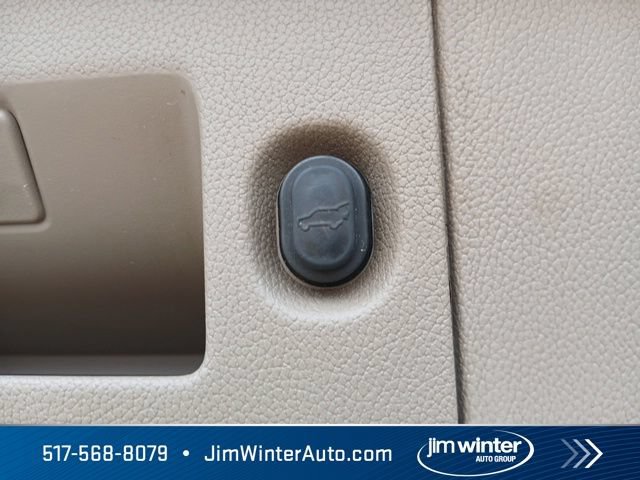 Certified 2019 Chevrolet Suburban Premier AWD/4WD image 18