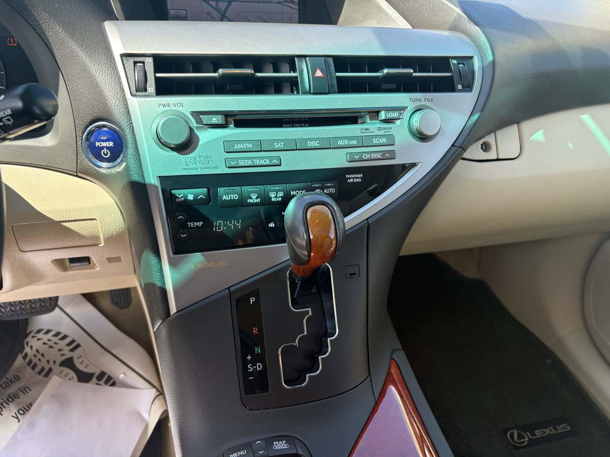 Used 2011 Lexus RX 450h AWD w/ Luxury Pkg image 34
