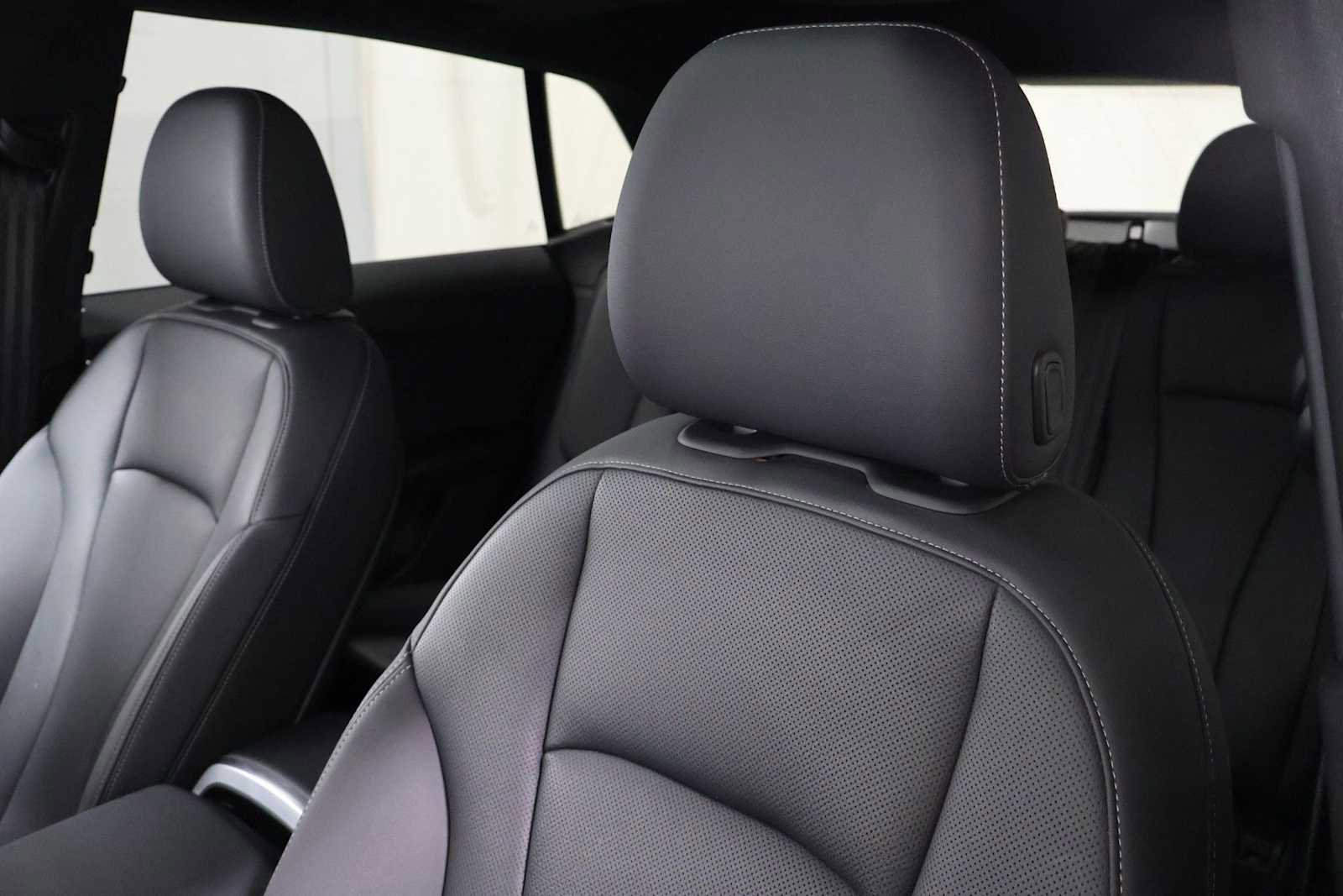 Used 2021 Audi Q8 Premium Plus w/ Premium Plus Package AWD/4WD image 17