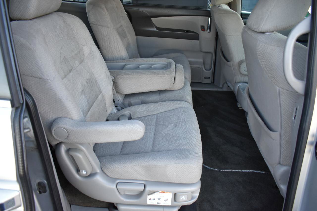 Used 2014 Honda Odyssey EX image 31