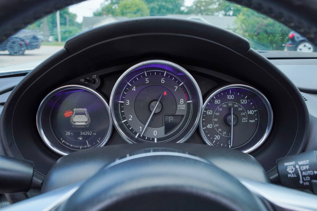 Used 2021 MAZDA MX-5 Miata RF Grand Touring RWD image 15