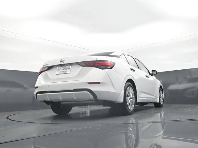 Used 2025 Nissan Sentra S w/ Lighting Package FWD image 35