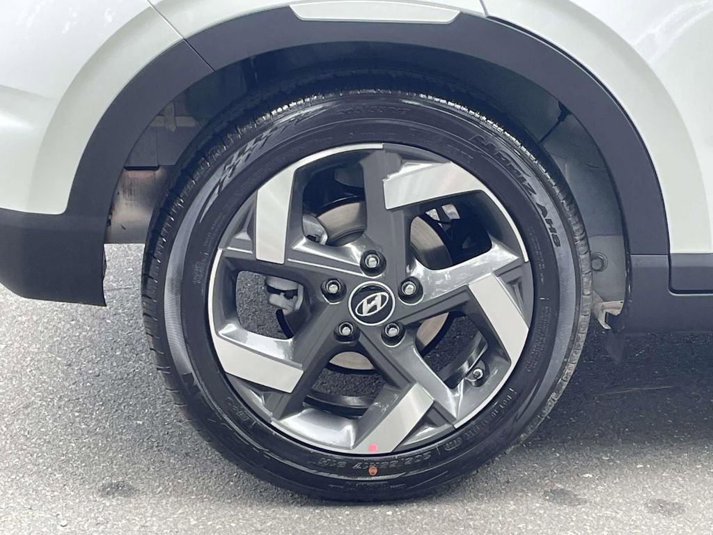 New 2026 Hyundai Venue SEL image 7