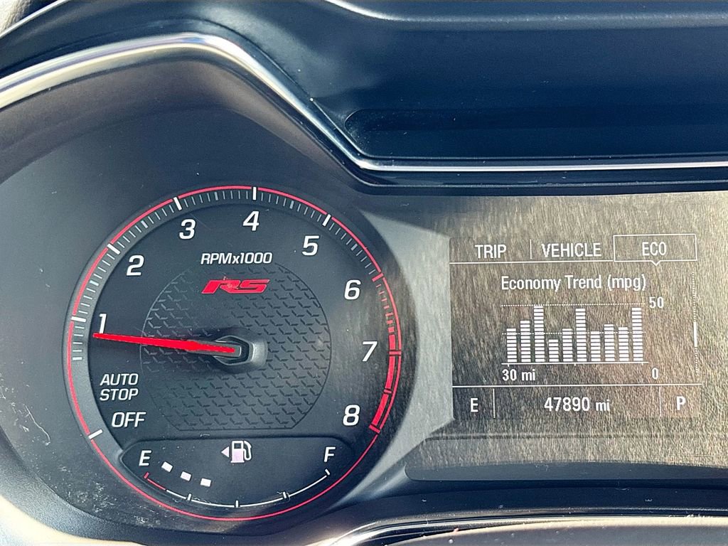 Used 2022 Chevrolet TrailBlazer RS w/ Sun and Liftgate Package image 12