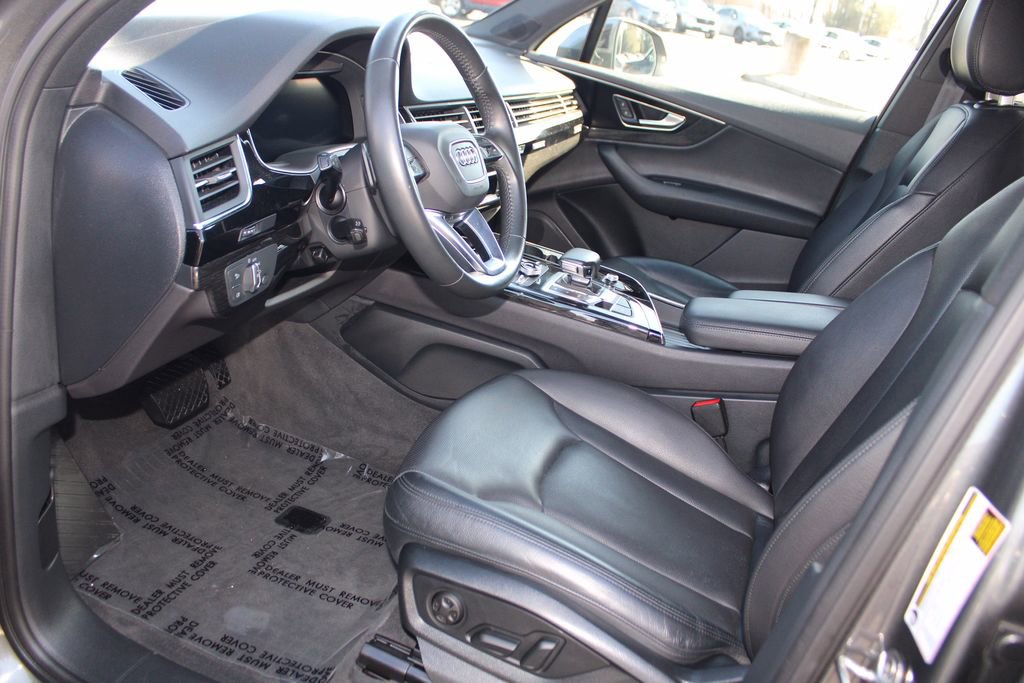 Used 2019 Audi Q7 3.0T Premium Plus w/ Premium Plus Package image 11