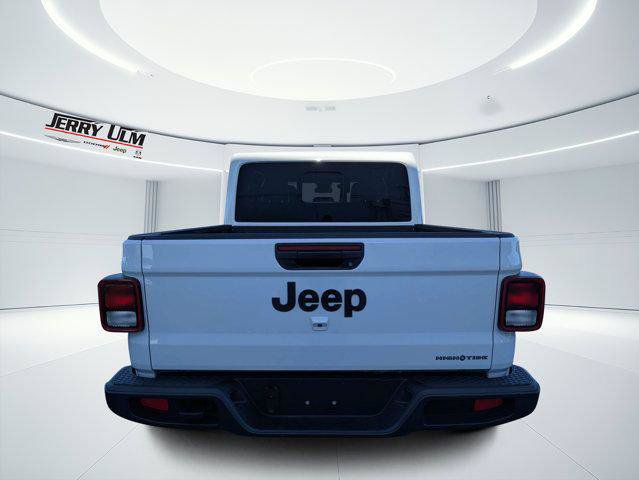 Certified 2025 Jeep Gladiator Mojave AWD/4WD image 4