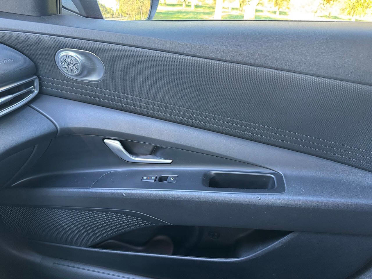 Used 2024 Hyundai Elantra SEL image 26