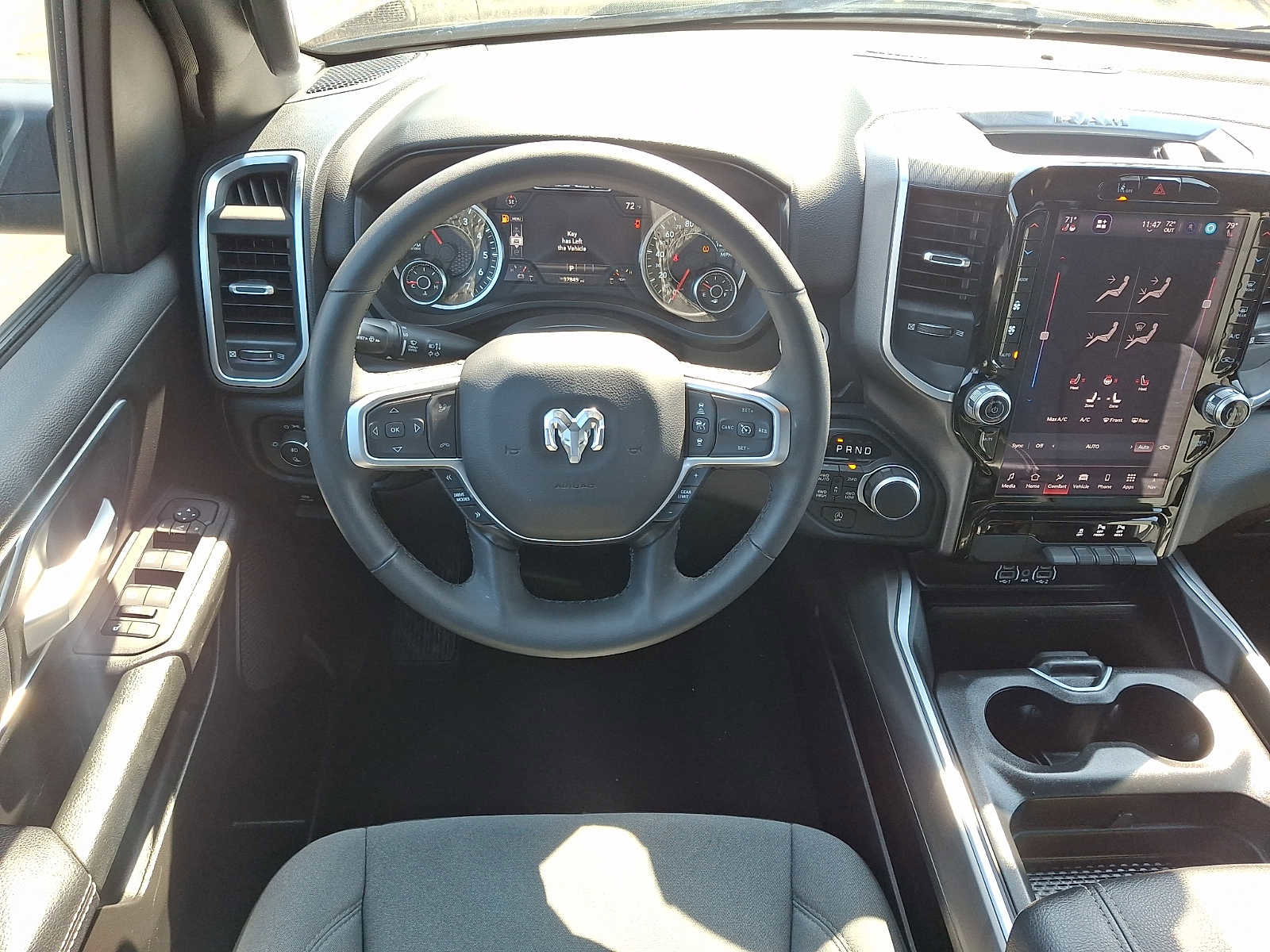 Used 2025 RAM 1500 Big Horn AWD/4WD image 12