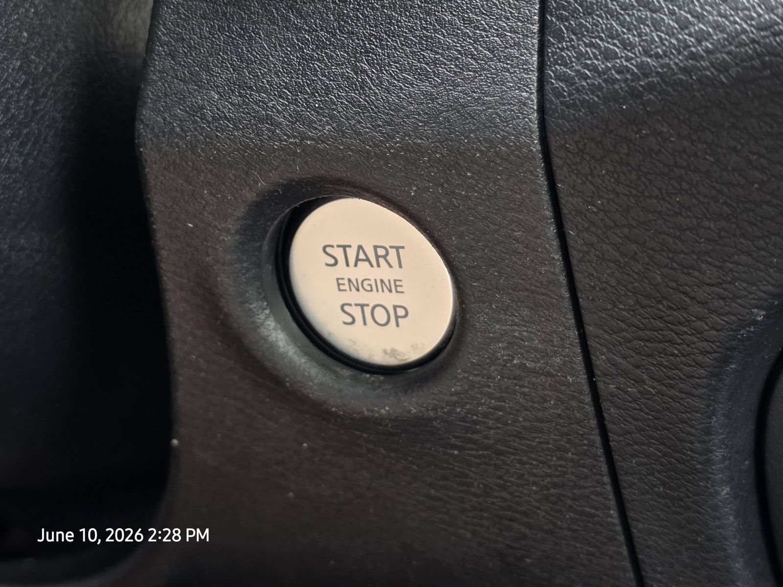 Used 2022 Nissan Frontier SV w/ Technology Package RWD image 25