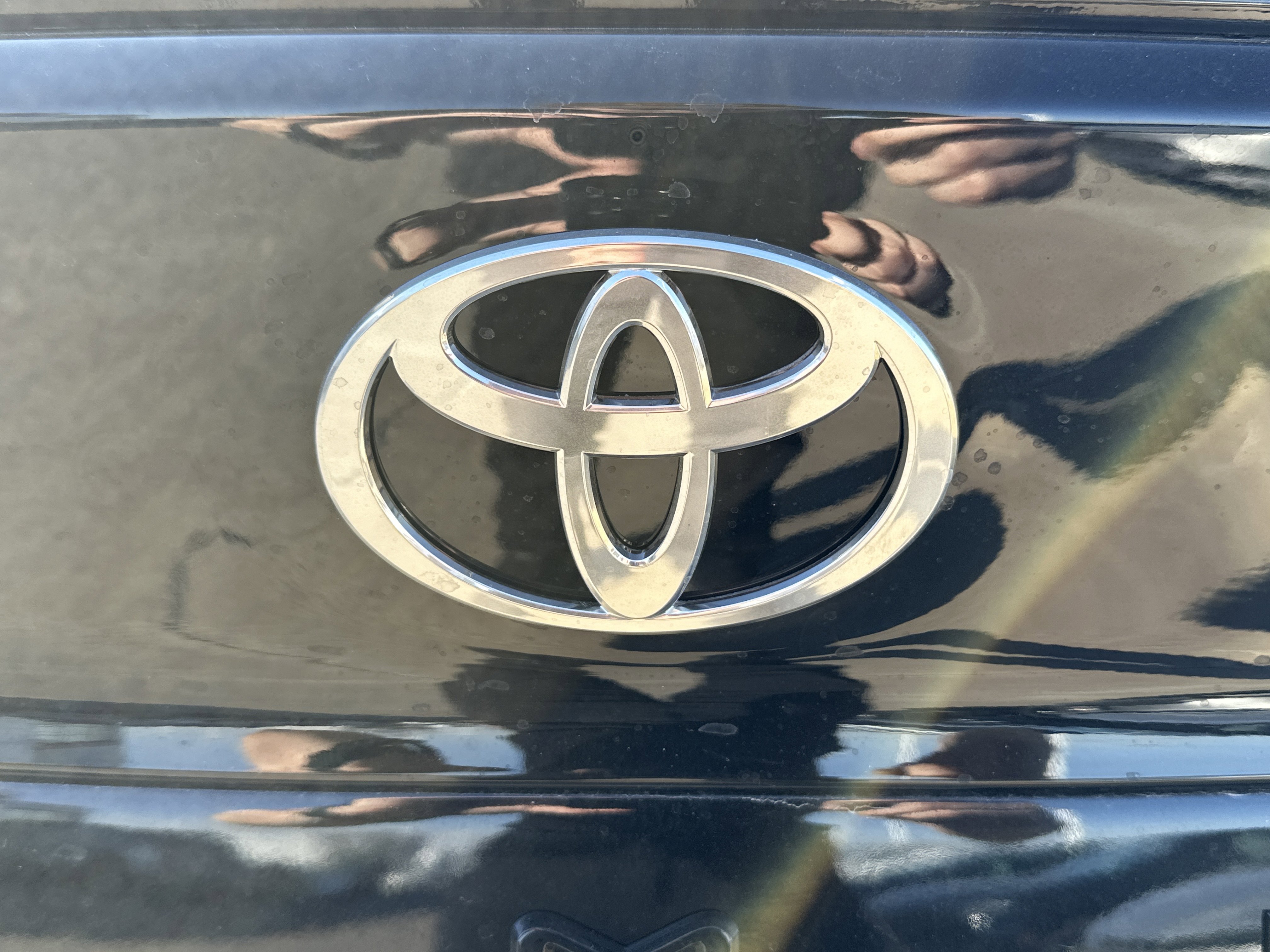New 2026 Toyota Camry SE w/ Multimedia Upgrade Package FWD image 28