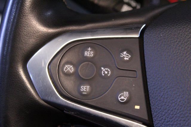 Used 2023 Chevrolet Traverse Premier image 23