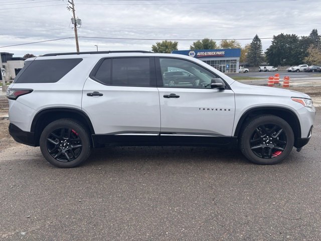 Used 2019 Chevrolet Traverse Premier w/ Redline Edition image 8