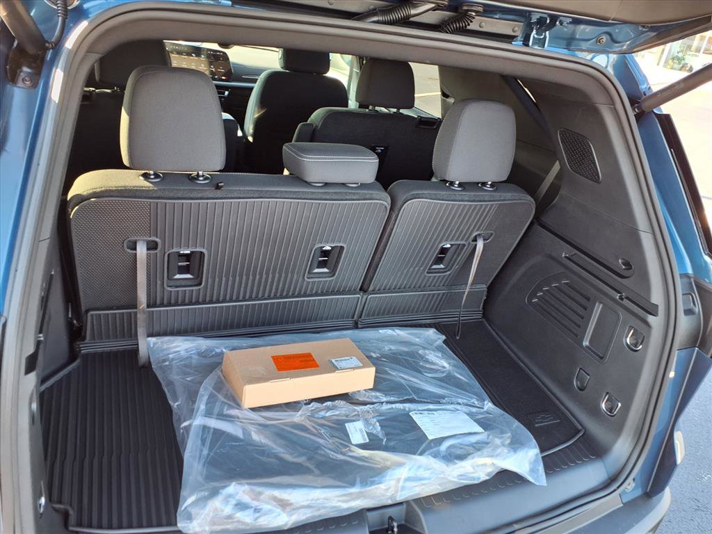 New 2026 Chevrolet Traverse LT w/ Enhanced Driving Package image 25