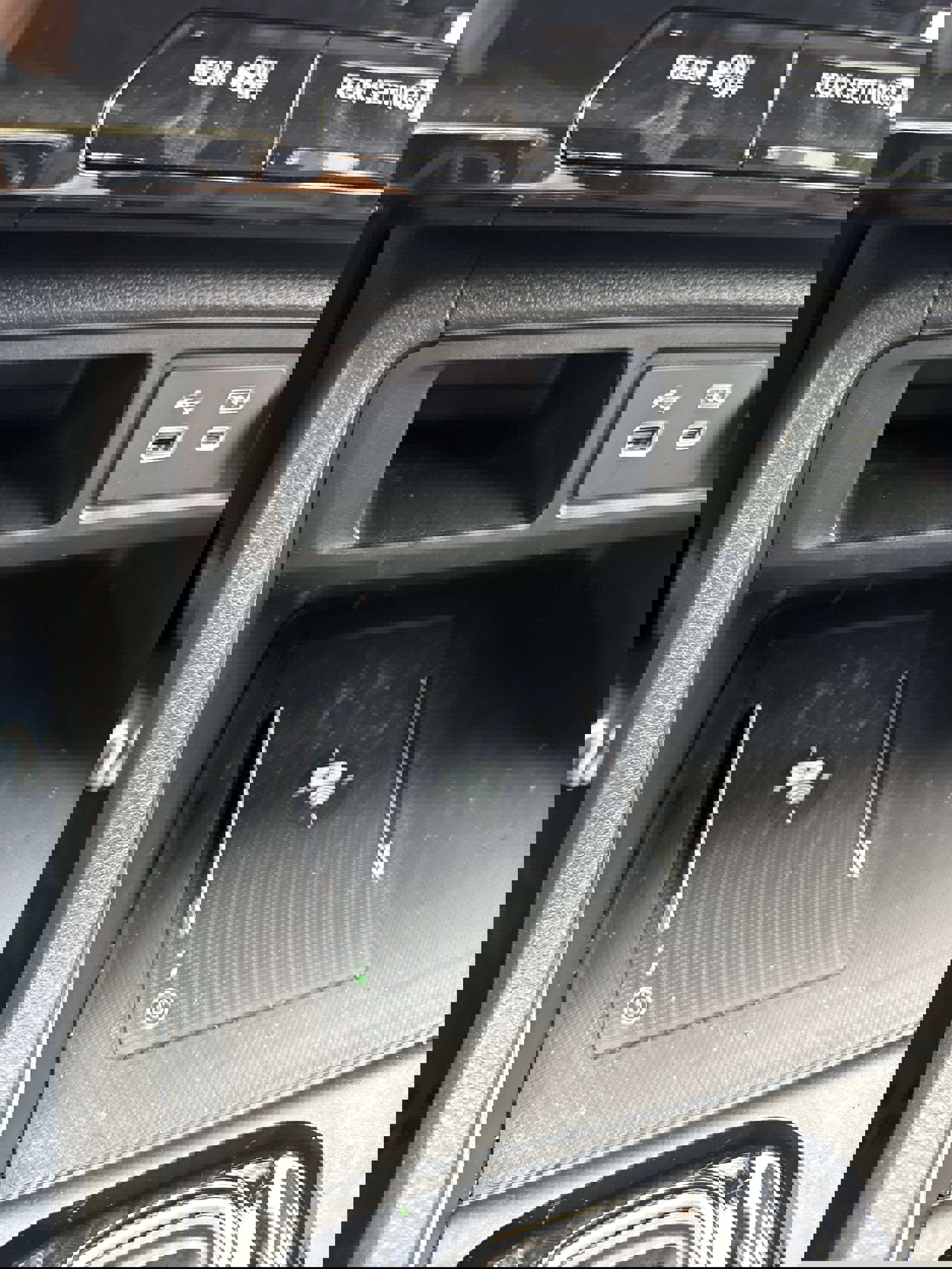 Used 2023 Honda Pilot Elite image 27