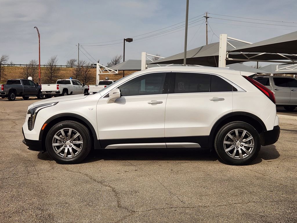 Certified 2023 Cadillac XT4 Premium Luxury w/ Cold Weather Package image 4