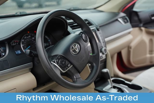 Used 2012 Toyota Camry LE image 23